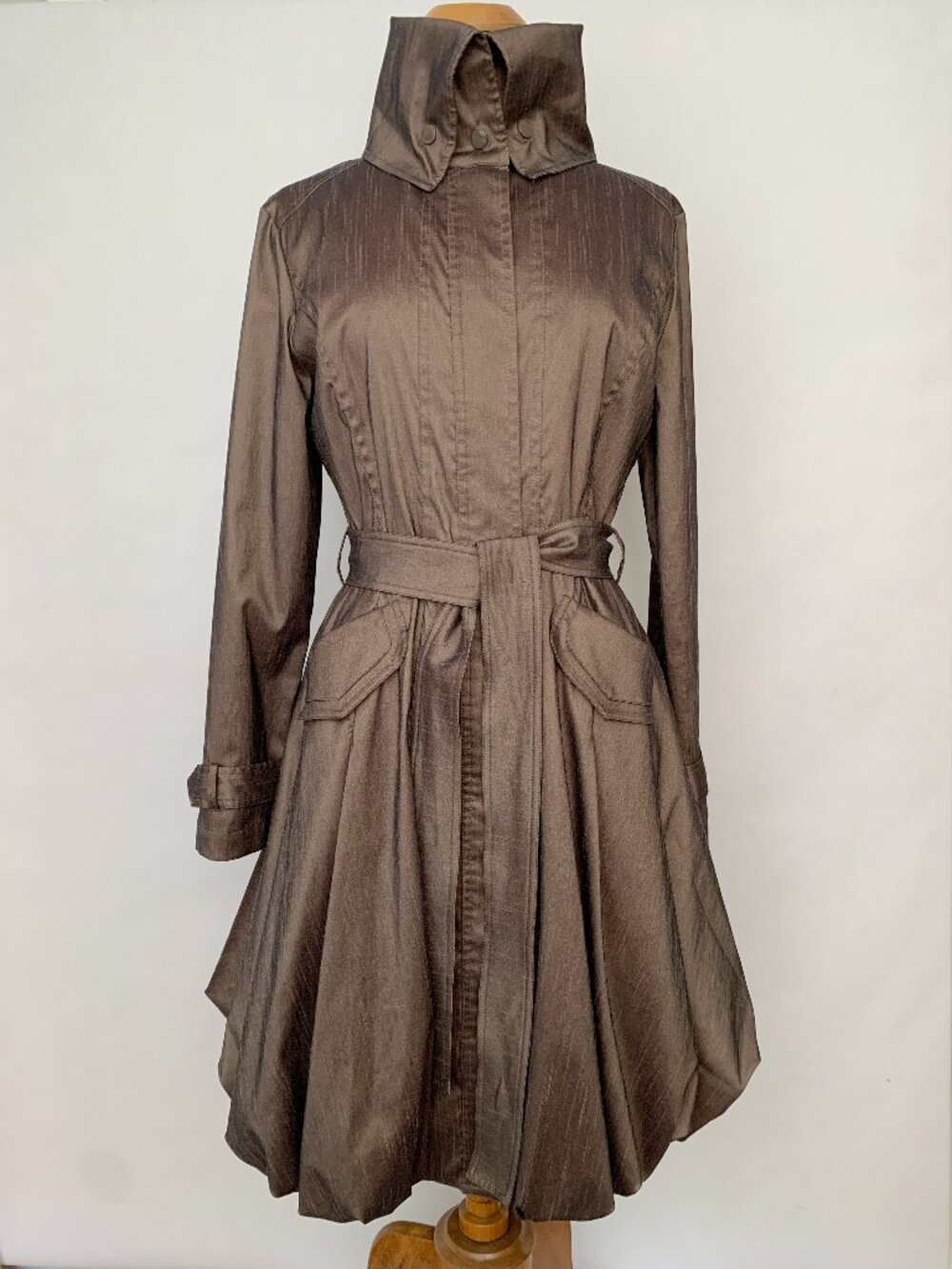 D&Y High Collar Bubble Hem Belted Lightweight Brown Coat